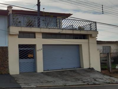 Casa para Venda, em Bragança Paulista, bairro Vila Gato, 3 dormitórios, 4 banheiros, 1 suíte, 1 vaga